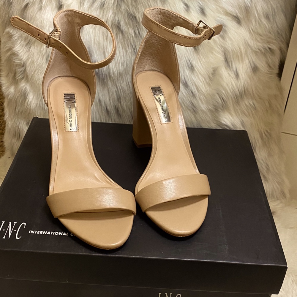 🌺Kivahnude dark almond  👠